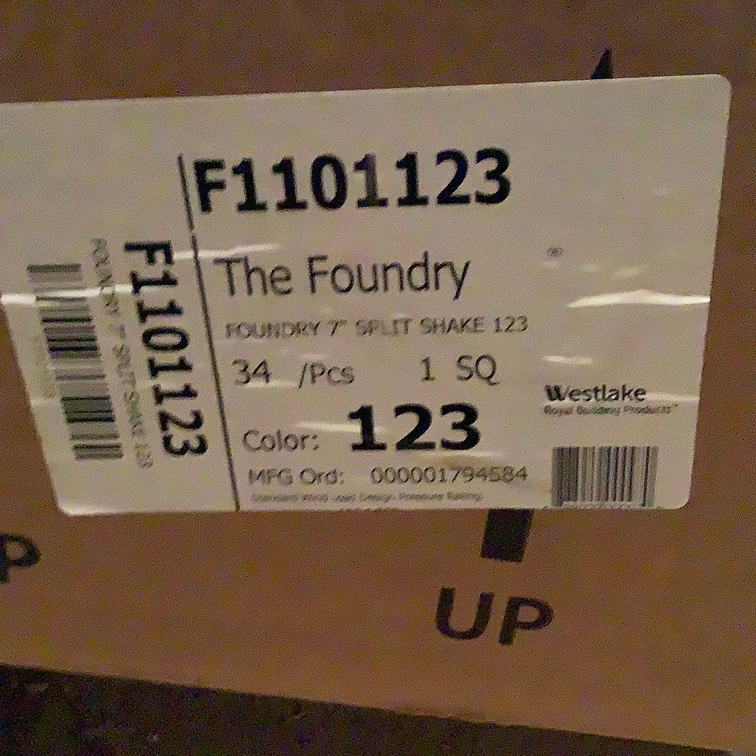 Foundry 7" Staggered Shake - White
