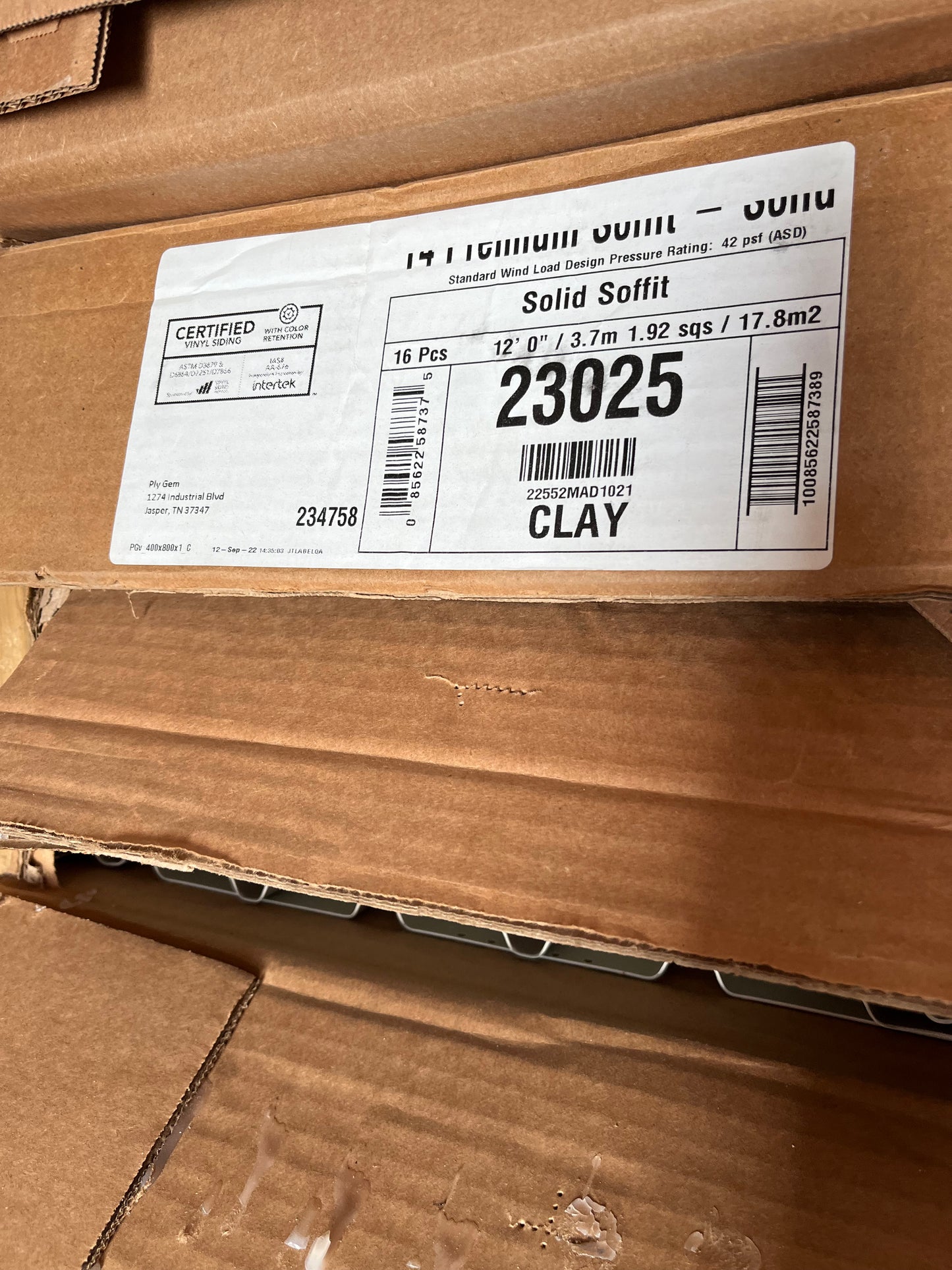 T4 - Vinyl Solid - Clay