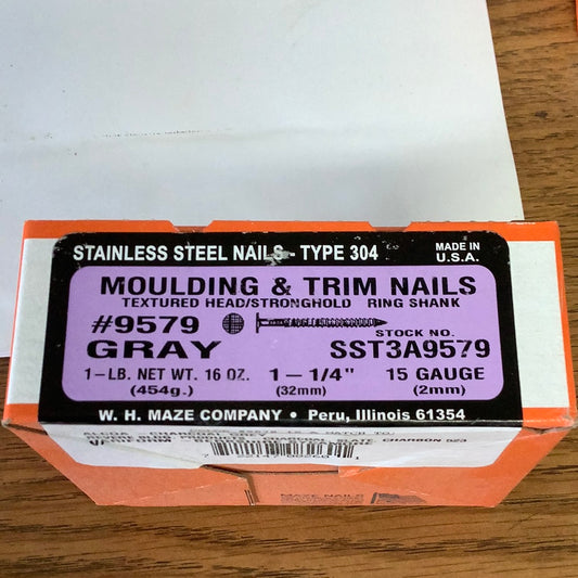 Trim nails 1 1/4” Stainless 1lb- Tuxedo Gray
