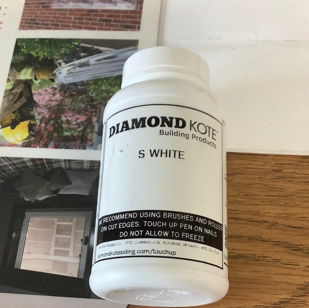 Diamond Kote Touch up paint 8oz Can - White